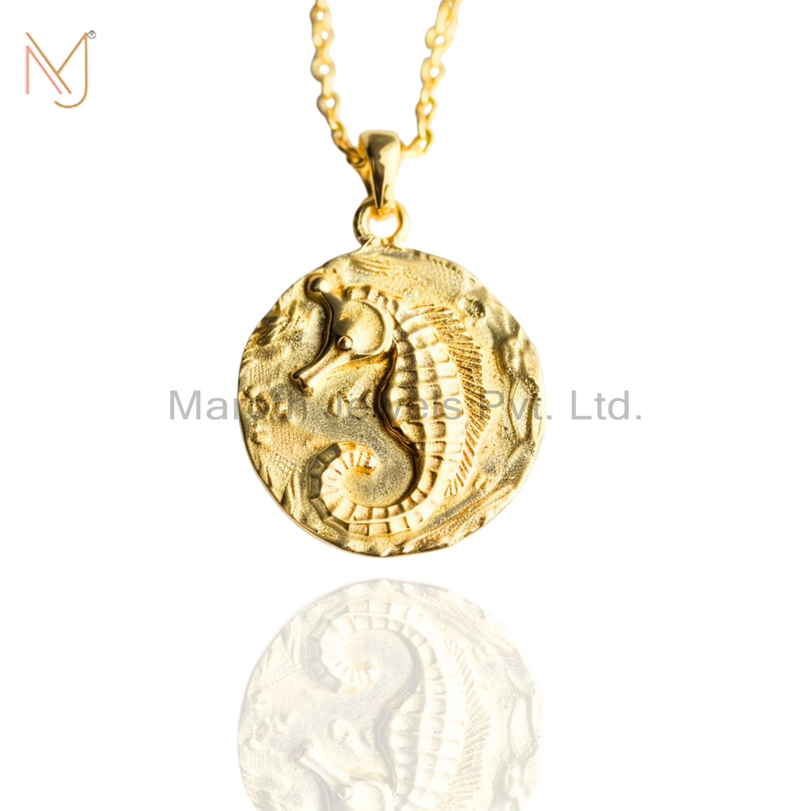 14K Yellow Gold Seahorse Animal Necklace Jewelry Manufacturer